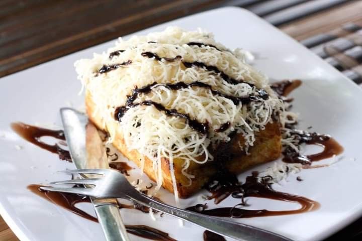 Roti Bakar Coklat Keju